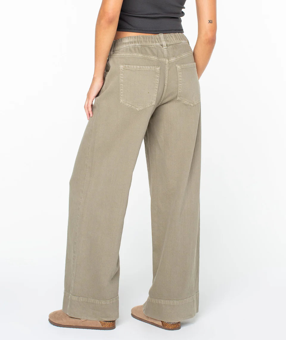 Rx Young Womens Apparel Finley