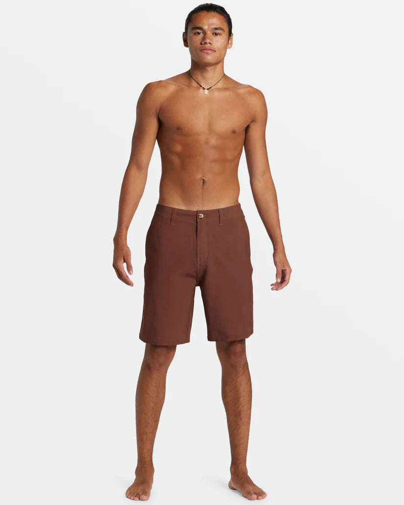 Qs Young Mens Shorts Union Amph 20 Short