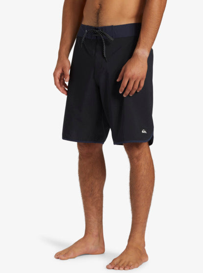 Qs Boardshorts/Jams Highline Scallop 19