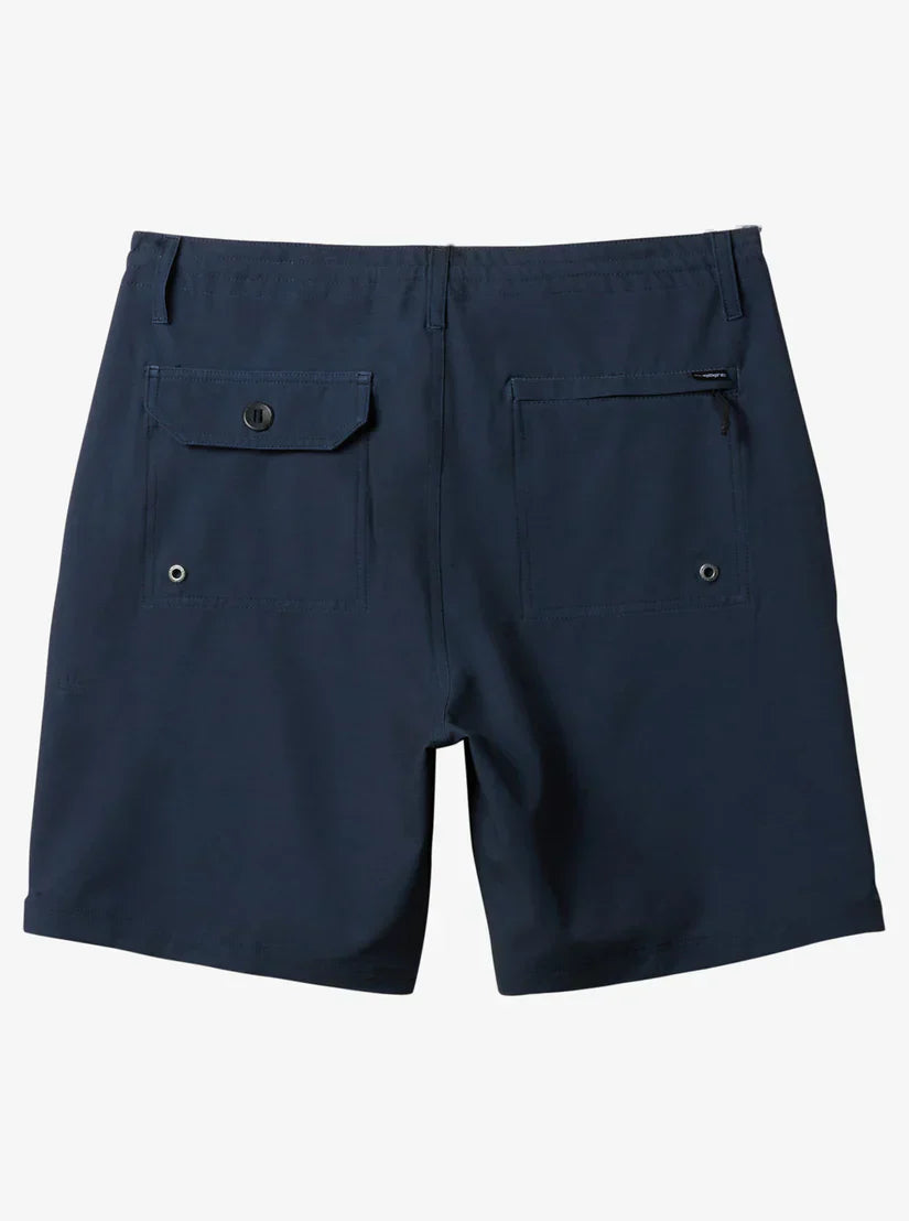 Qs Young Mens Shorts Dna Amph 18.5