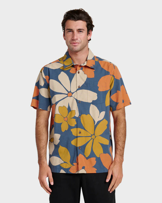 Qs Men Apparel Flower Power