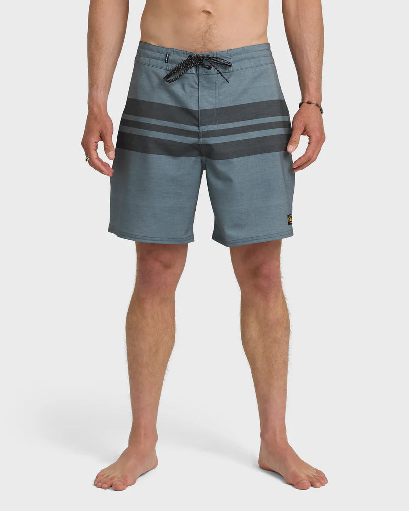 Qs Mens Apparel Surfsilk Street Trunk 18