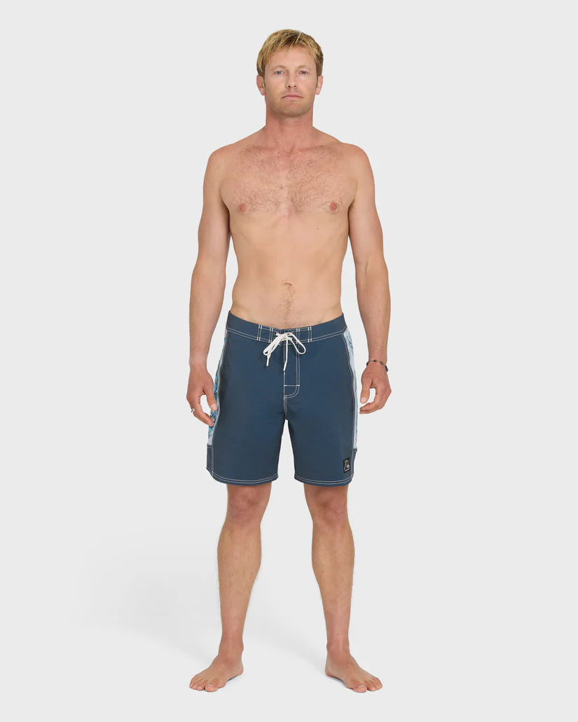 Qs Mens Apparel Original Arch 18