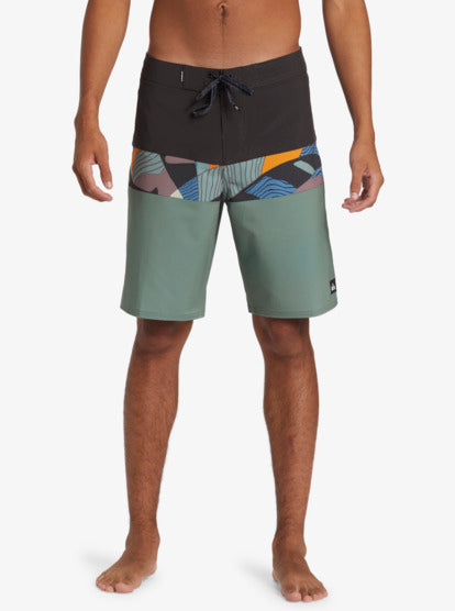 Qs Young Mens Boardshorts/Jams Surfsilk