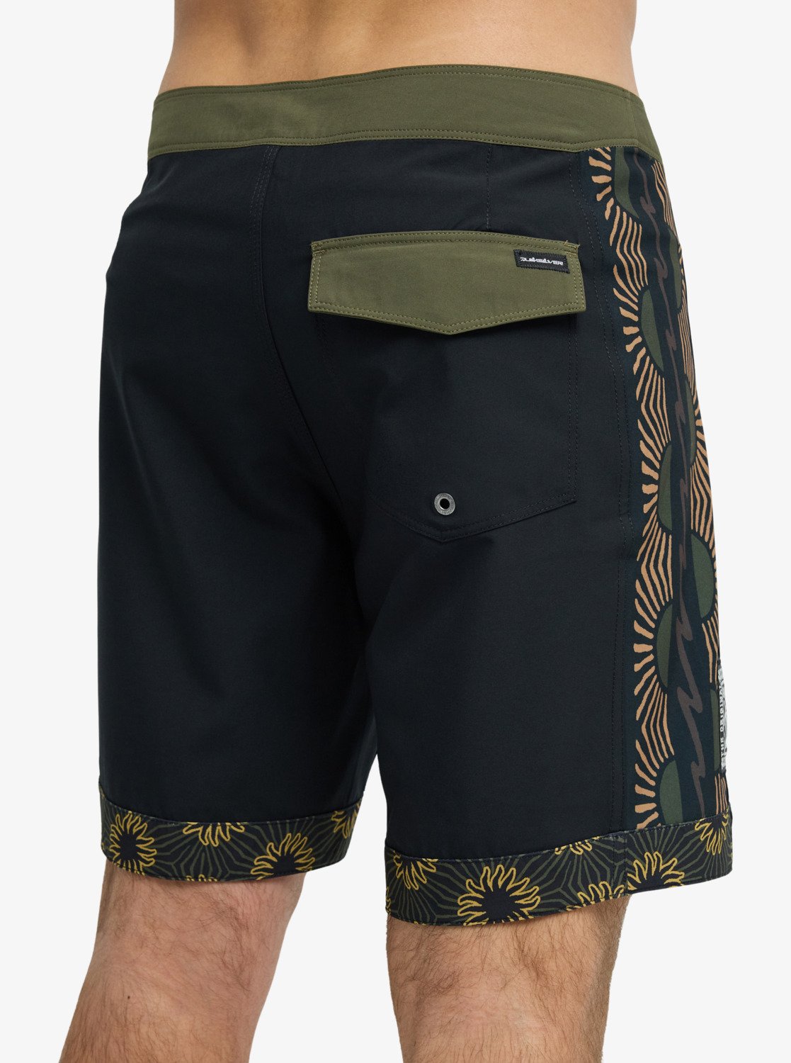 Qs Young Mens Apparel Surfsilk Nomad 18